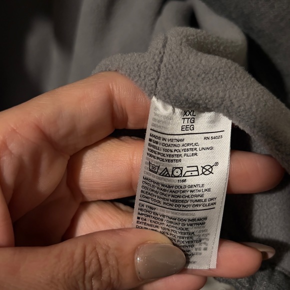 Old Navy Women's Quilted Gray Puffer Vest Zip Up Fleece Warm Size XXL - Picture 5 of 8